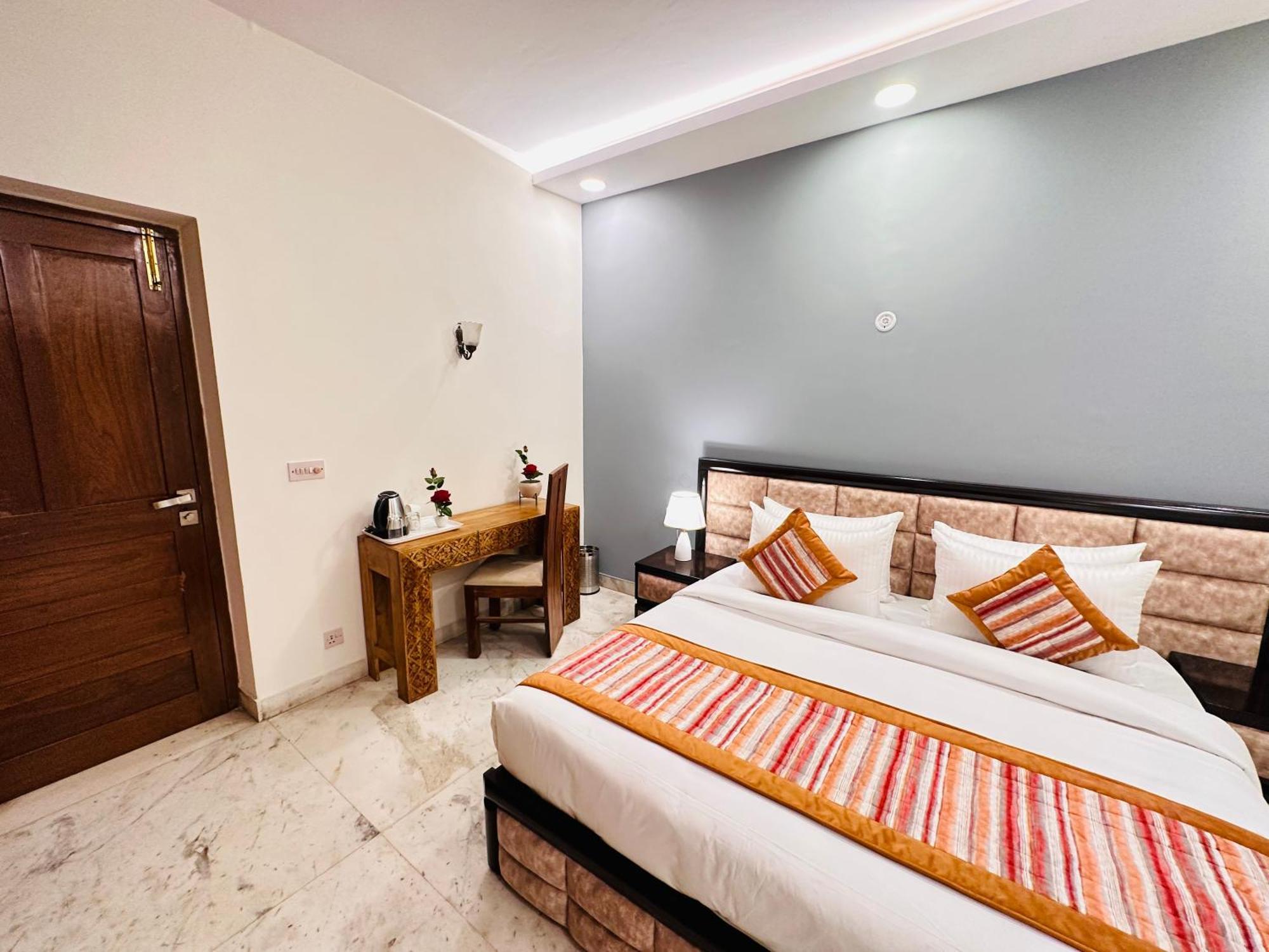Grove Residency Hauz Khas New Delhi Couple Friendly Nova Deli Exterior foto
