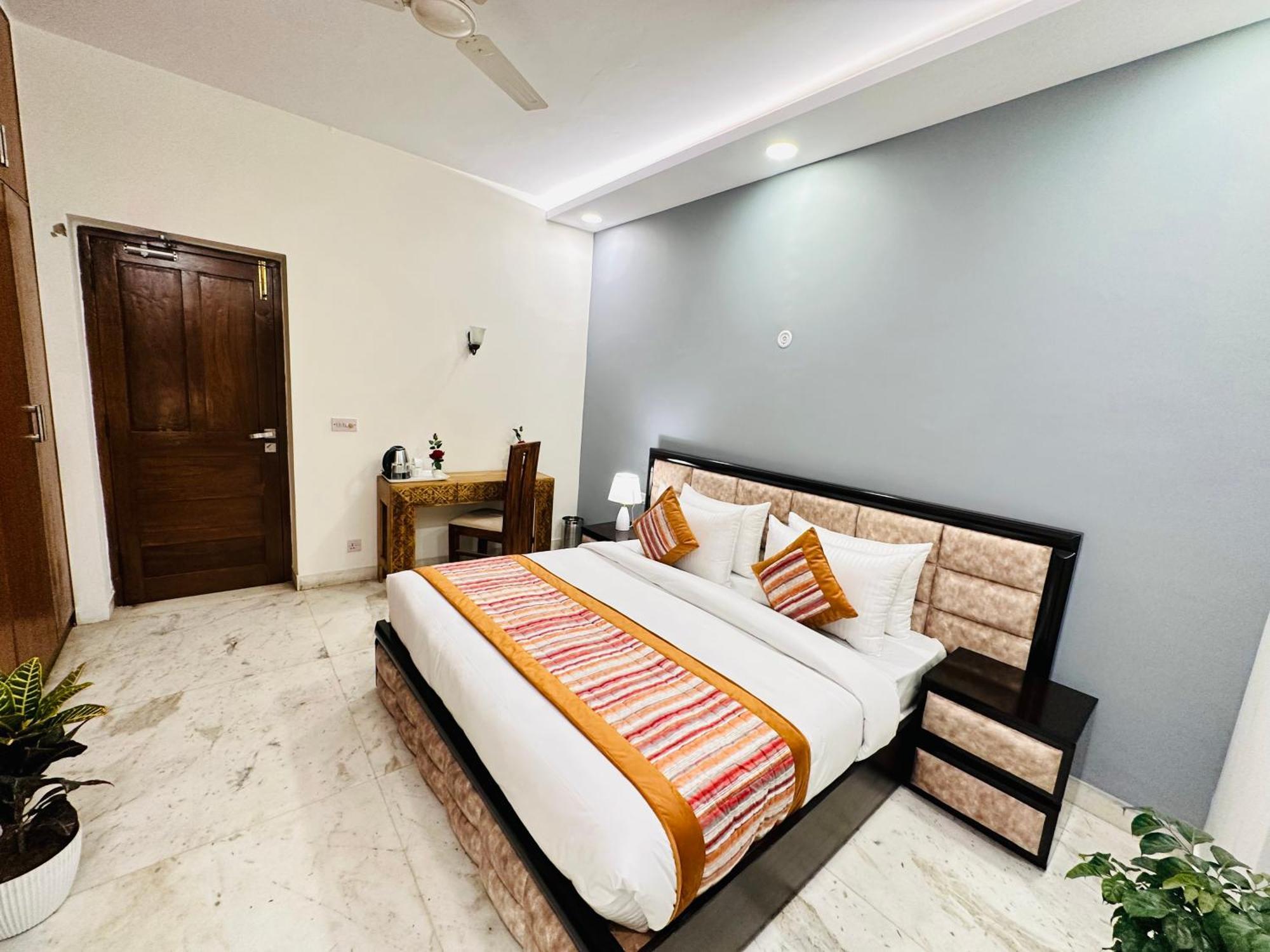 Grove Residency Hauz Khas New Delhi Couple Friendly Nova Deli Exterior foto